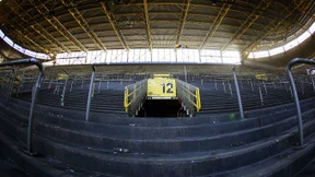 Die gelbe Wand bleibt grau