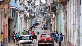 Kuba will Doppelwährung abschaffen