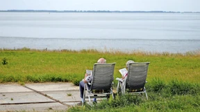 Mutter, schlag das Erbe aus und lass Dich abfinden!