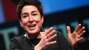 Dunja Hayali von „Lügenpresse“-Störerin bedrängt