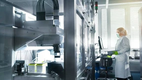 Biontech will Werk für mögliche Impfstoffproduktion übernehmen