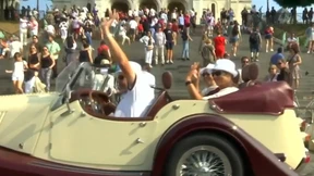 Oldtimer erobern Paris