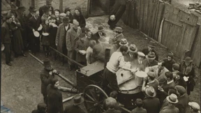 Sie bauten sich eine eigene Stadt