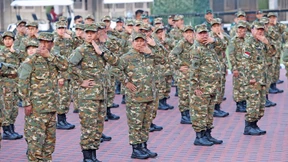 Im Gleichschritt mit dem Präsidenten