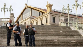 Angreifer von Marseille trat unter sieben Identitäten auf