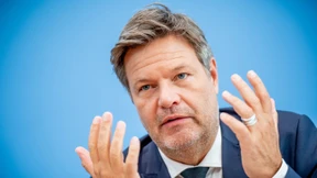 Habeck will Reserve-Kohlekraftwerke 2024 vom Netz nehmen