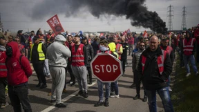 Drei Mal Non von Macron