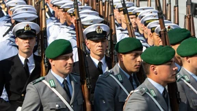 Deutsche Unternehmen werben gezielt um Soldaten