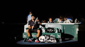 London richtet aus, Djokovic gibt auf
