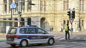 Polizei nimmt möglichen Komplizen von Wiener Terrorverdächtigem fest