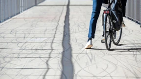 Wie verhandle ich über Dienstrad, Firmenhandy oder Kitaplatz?