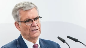 ZDF-Intendant sieht Rundfunkbeitrag bei 18,35 Euro