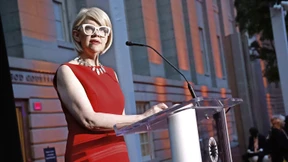 Wenn der König kommt, sind die Regenten verloren