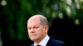 Scholz schwört auf lang anhaltende Krise ein