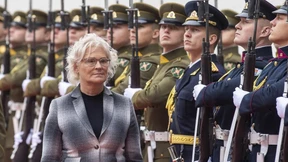 Lambrecht sichert Litauen Beistand im Kriegsfall zu