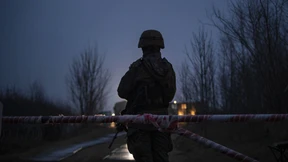 Aktivistin an der Grenze zu Belarus