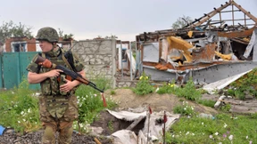 Separatisten schießen Militärflugzeug ab