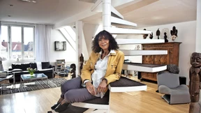 Strenge und neugierige Herrin des Architekturdiskurses