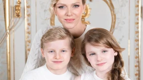 Fürstin Charlène lässt mit einem alten Foto grüßen