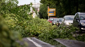 Was droht Mitarbeitern, die zu spät kommen?