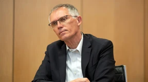 Opel-Mutterkonzern Stellantis läuft wie geschmiert