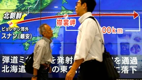 Nordkorea feuert Rakete über Japan hinweg