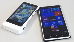 Die erste Kompaktkamera, die telefonieren kann?