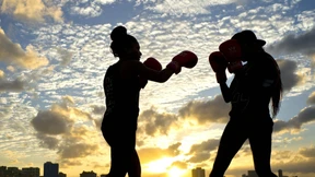 Risse in der Glasglocke