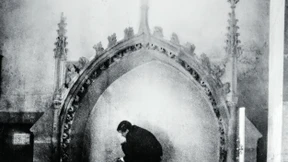 Gloire im Blätterschatten, im Winde das Umsonst