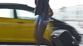 Airport Theory: Bitte sofort zum Gate!