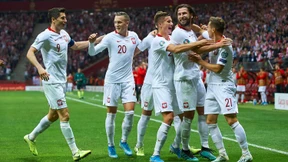 Russland und Polen bei Fußball-EM dabei