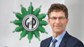 „De Maizière dreht nicht an den richtigen Schrauben“