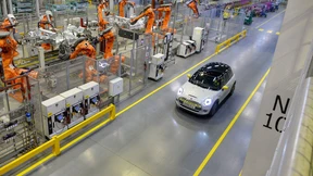 Hier rollen bald zehntausende E-Minis vom Band