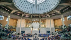 Aussprache zu Merkels Regierungserklärung