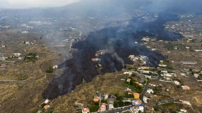 Wo Häuser standen, türmt sich die Lava auf