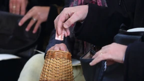 Was die Kirchen gegen leere Klingelbeutel an Heiligabend tun wollen