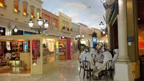 Gelb ist das Kaninchen, rätselhaft der Wüstensohn