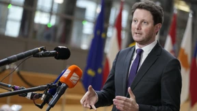 Paris lobt Investitionsprogramm für die Bundeswehr