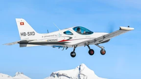 E die Zeit im Flug vergeht