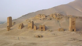  IS-Dschihadisten sprengen 2000 Jahre alte Grabtürme