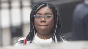 Eine schwarze Kandidatin, die nicht an weiße Privilegien glaubt