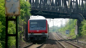 Geld für schalldichte Fenster
