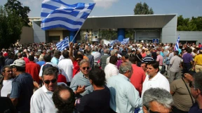 Troika unzufrieden mit Personalabbau