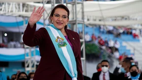 Castro als erste Präsidentin von Honduras vereidigt