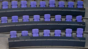 So viel verdienen unsere Abgeordneten nebenher