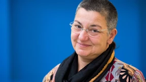 Türkische Ärztin bekommt Hessischen Friedenspreis