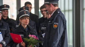 Die Gefahr nähert sich auf Samtpfoten