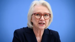 Wirtschaftsweise Schnitzer kritisiert Renten-Pläne des Bundes