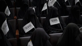 Taliban-Rektor schließt Frauen an Universität von Kabul aus