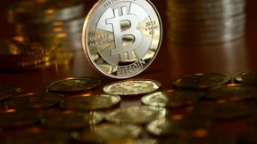 Bitcoin steigt erstmals über 12.000 Dollar